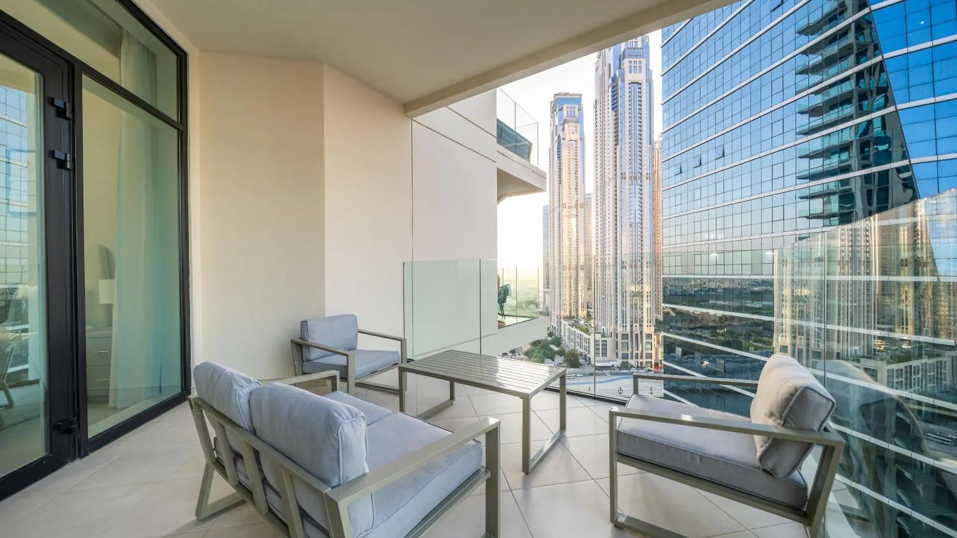 Missoni-Inspired 1Br Apt Ultimate Luxury Living Dubai